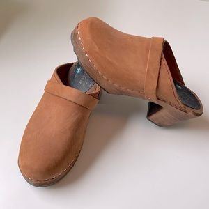 Lottas from Stockholm brown leather clogs, never worn size 38